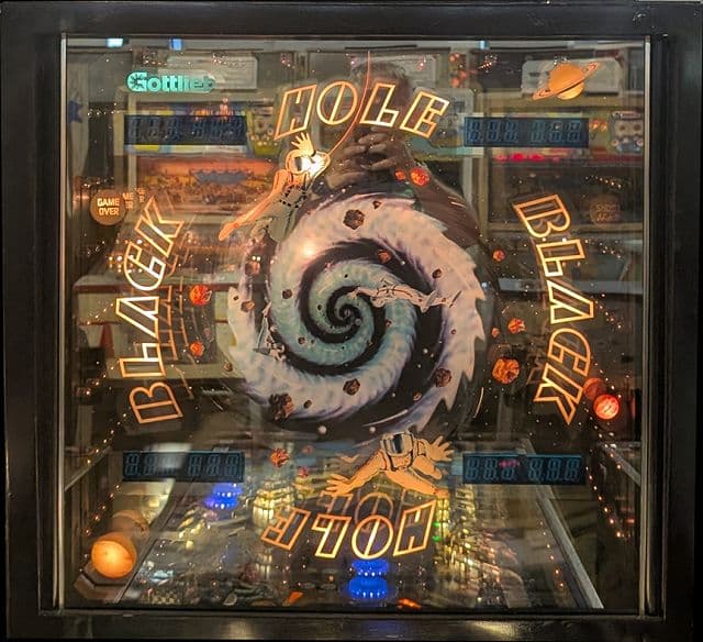 Black Hole backglass